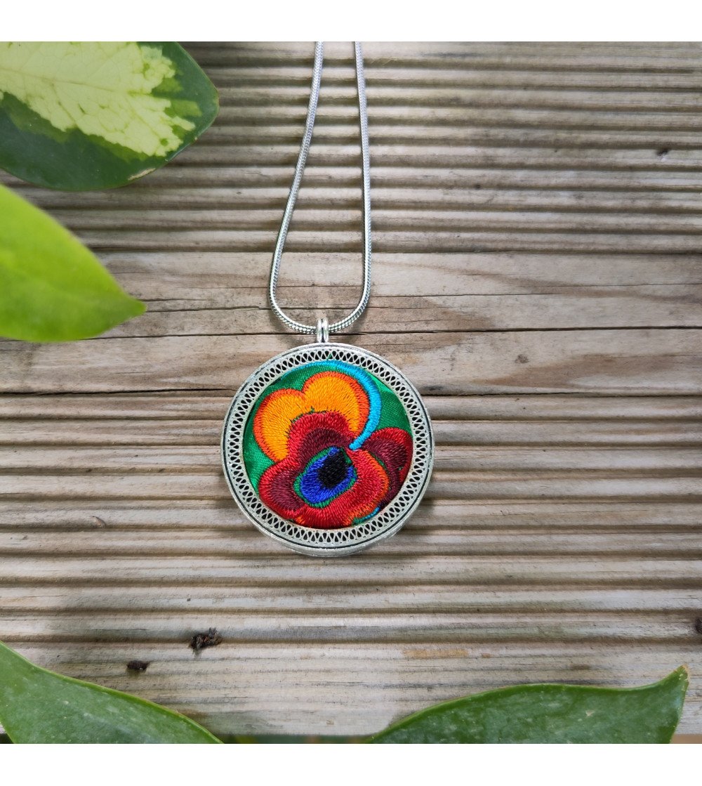 Pendentif ethnique fantaisie